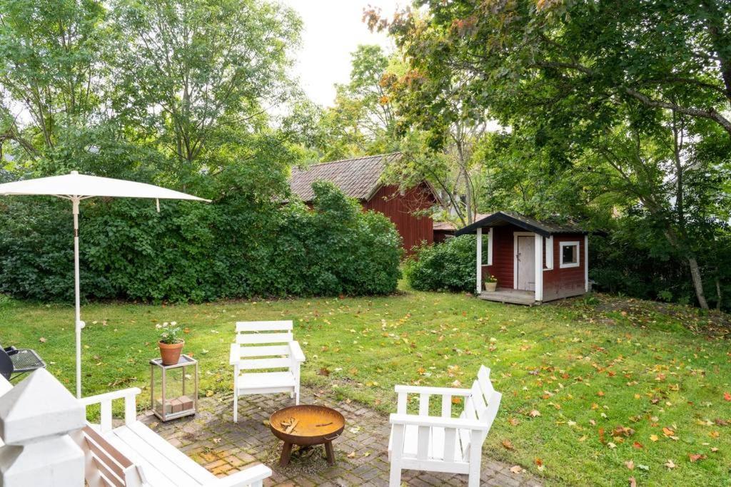 A Countryside Villa Close To Uppsala! ภายนอก รูปภาพ